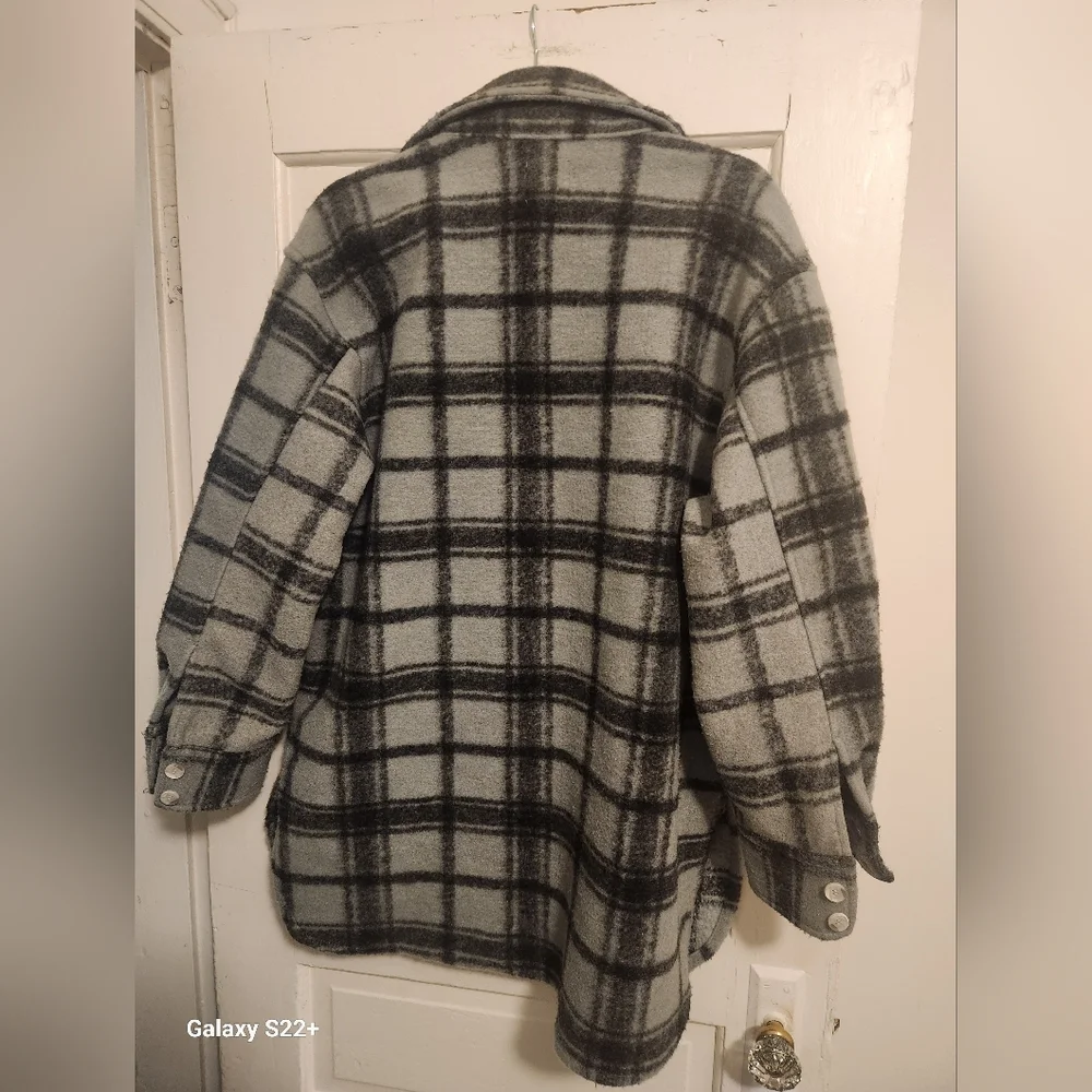Plaid Button-Up Jacket - Picture 2 of 2